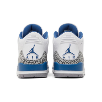 Buty Jordan 3 Retro w barwach królewskiego granatu i białym, inspirowane erą Washington Wizards.