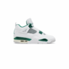 Jordan 4 "Oxidized Green" z białą cholewką, akcentami w kolorze zielonym, niebieskim i srebrnym, oferujące klasyczny styl z nowoczesną amortyzacją.