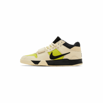 Jordan Jumpman Jack TR Travis Scott Bright Cactus – neonowe buty treningowe z brandingiem Cactus Jack i odwróconym Swooshem.