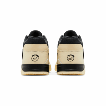 Jordan Jumpman Jack TR Travis Scott Bright Cactus – neonowe buty treningowe z brandingiem Cactus Jack i odwróconym Swooshem.